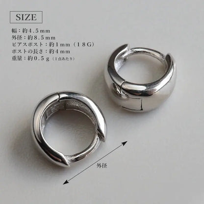 シルバー925 耳に沿うデザインの小ぶりピアス